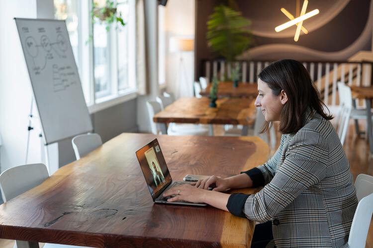 woman creating compliance training presentation woman creating compliance training presentation